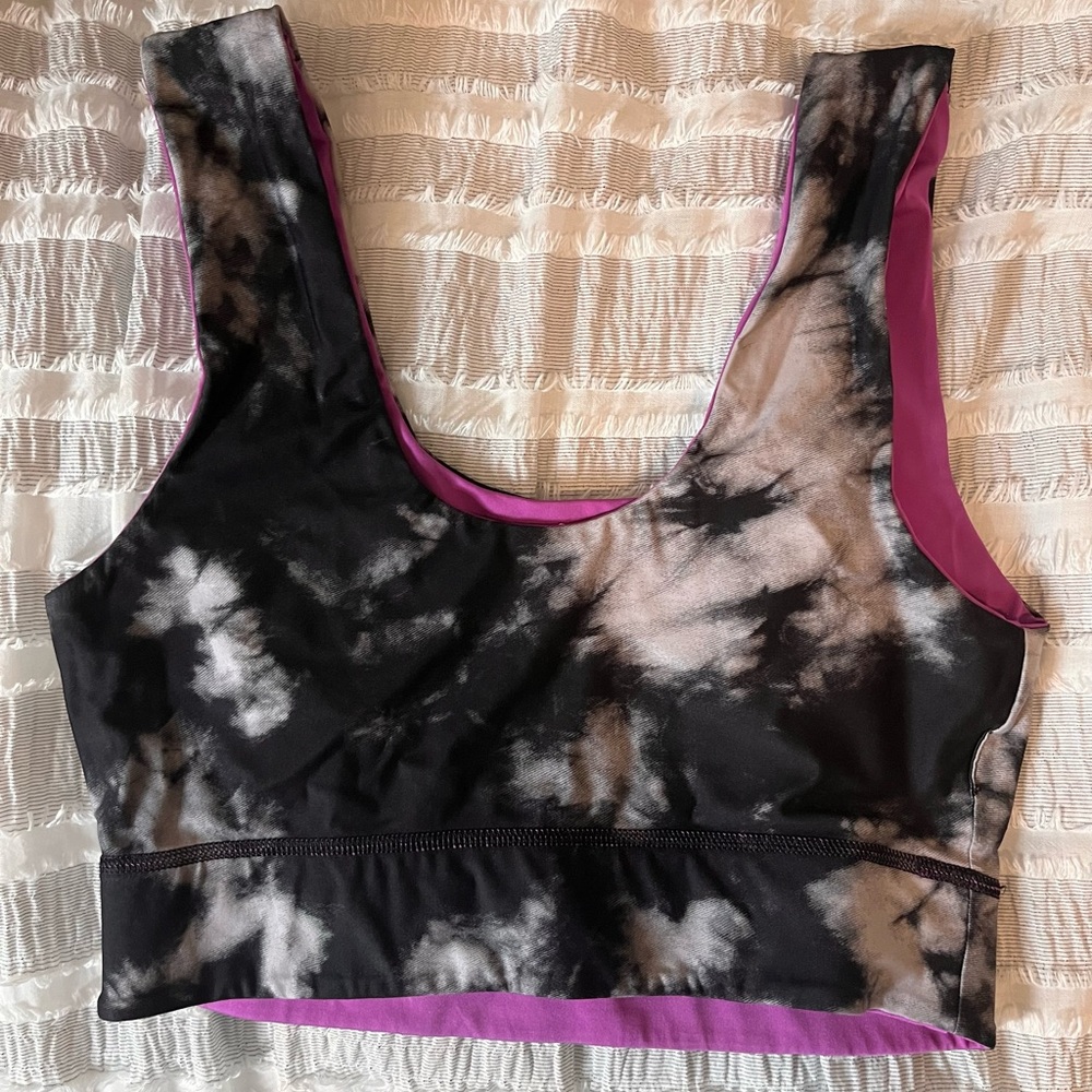 Reversible Fabletics Sports Bra Fushia and Tie Dye Size Medium